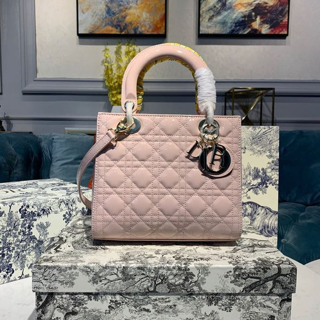 GLAMI MeGLAMIum Lady Bag Gold Toned Hardware Patent Light Pink For Women 24cm/9in CD