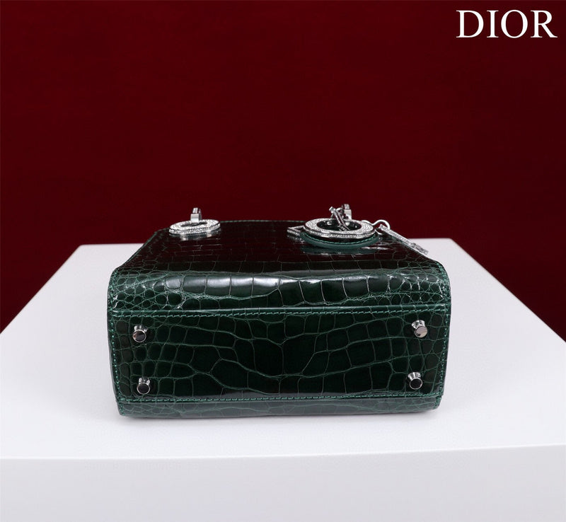 ELE - Dir Bags - 1643