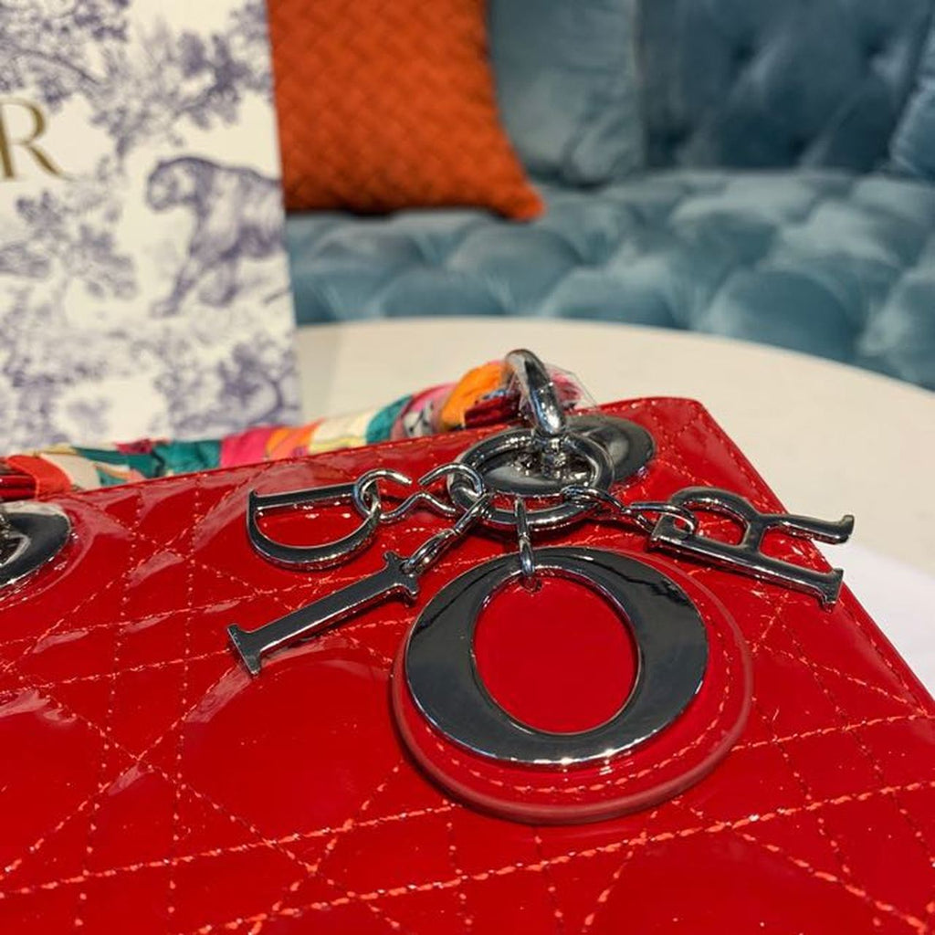GLAMI Mini Lady Bag with Chain Silver Hardware Spring/Summer Collection, Red, For Women WomenÃ¢â‚¬â„¢s Handbags, 18cm CD M0505OCAL_M52R