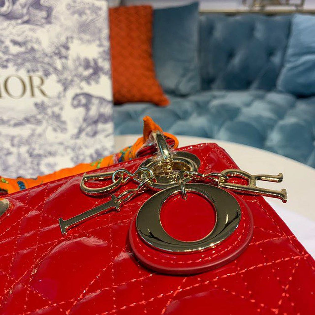 GLAMI Mini Lady Bag with Chain Gold Toned Hardware Spring/Summer Collection, Red, For Women WomenÃ¢â‚¬â„¢s Handbags, 18cm CD M0505OCAL