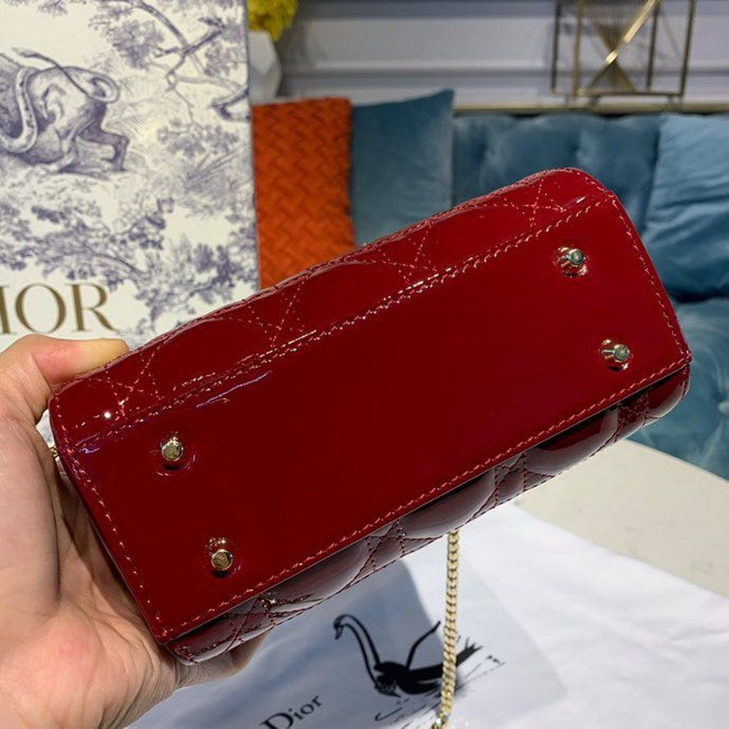 GLAMI Mini Lady Bag with Chain Gold Toned Hardware Spring/Summer Collection, Burgundy, For Women WomenÃ¢â‚¬â„¢s Handbags, 18cm CD M0505OCAL_M42R