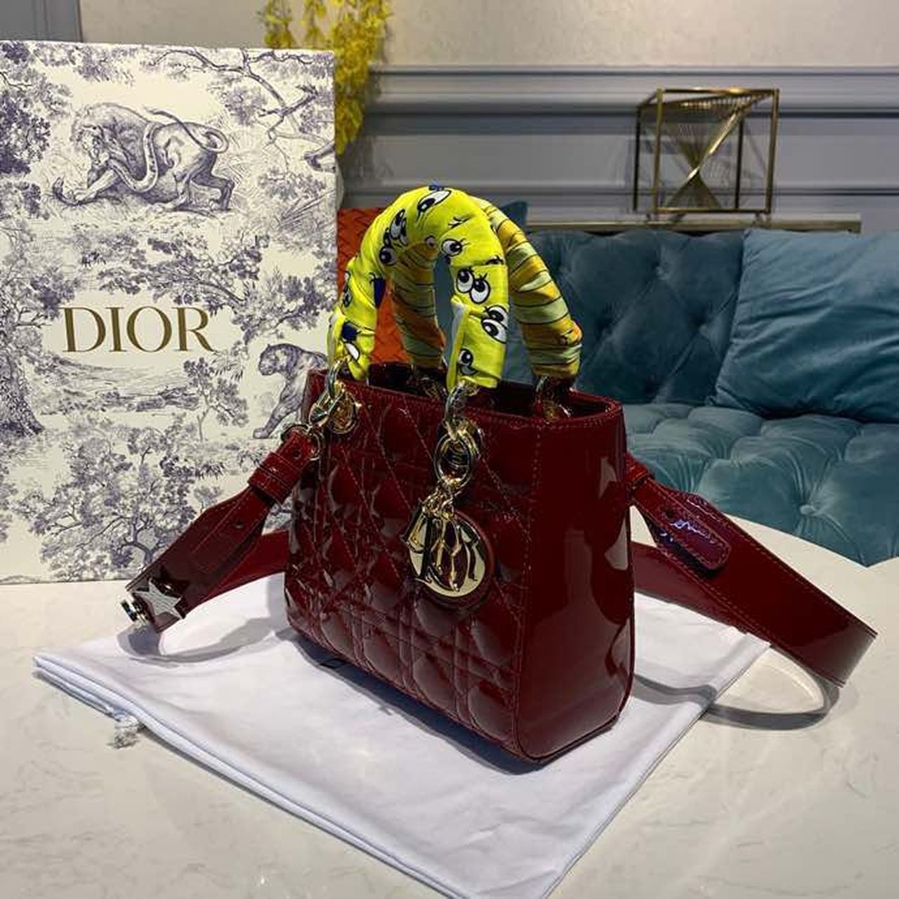 GLAMI Small Lady Bag with Chain Gold Toned Hardware Burgundy For Women 20cm/8in CD M0538OWCB_M323