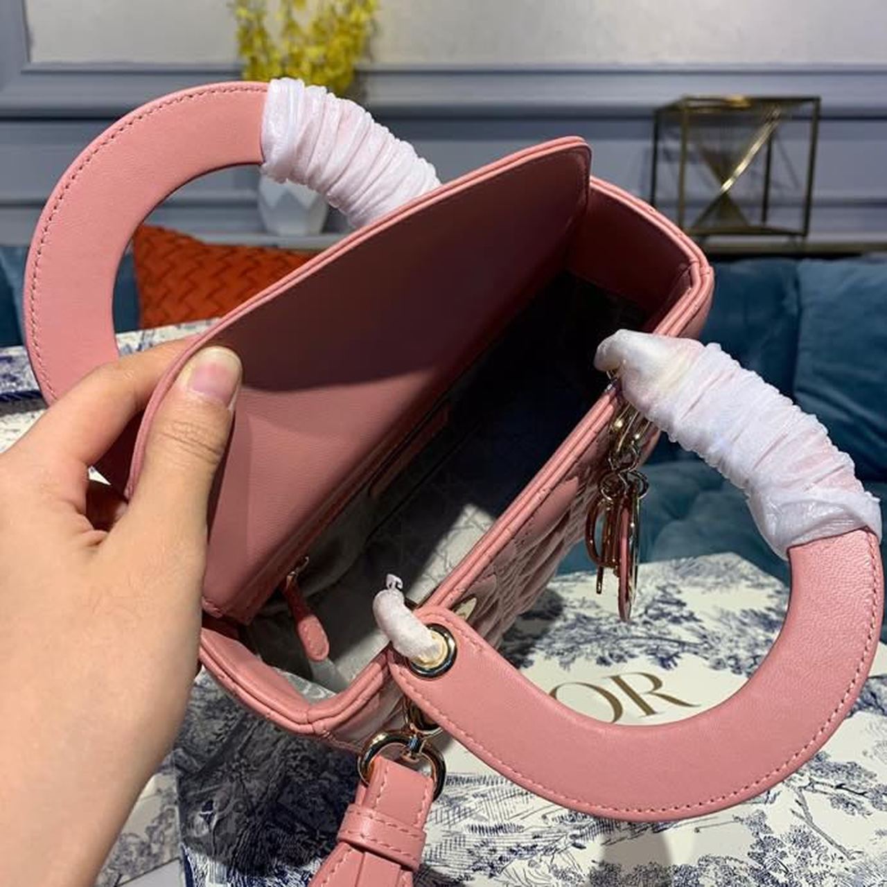 GLAMI Small Lady Bag Blush Cannage Sorbet Pink For Women 8in/20cm CD