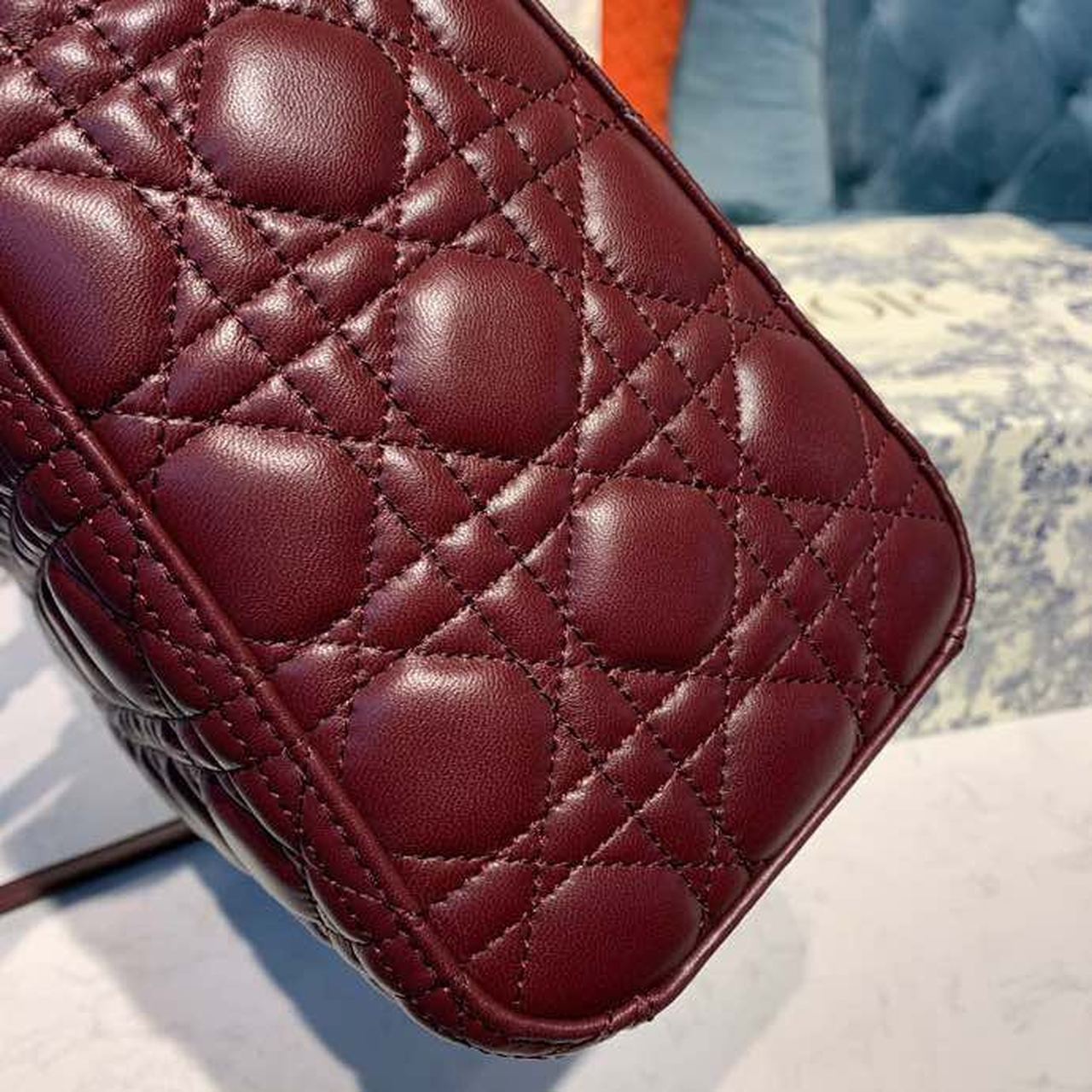 GLAMI Large Lady Bag Gold Toned Hardware Burgundy Cannage For Women 12.5in/32cm CD