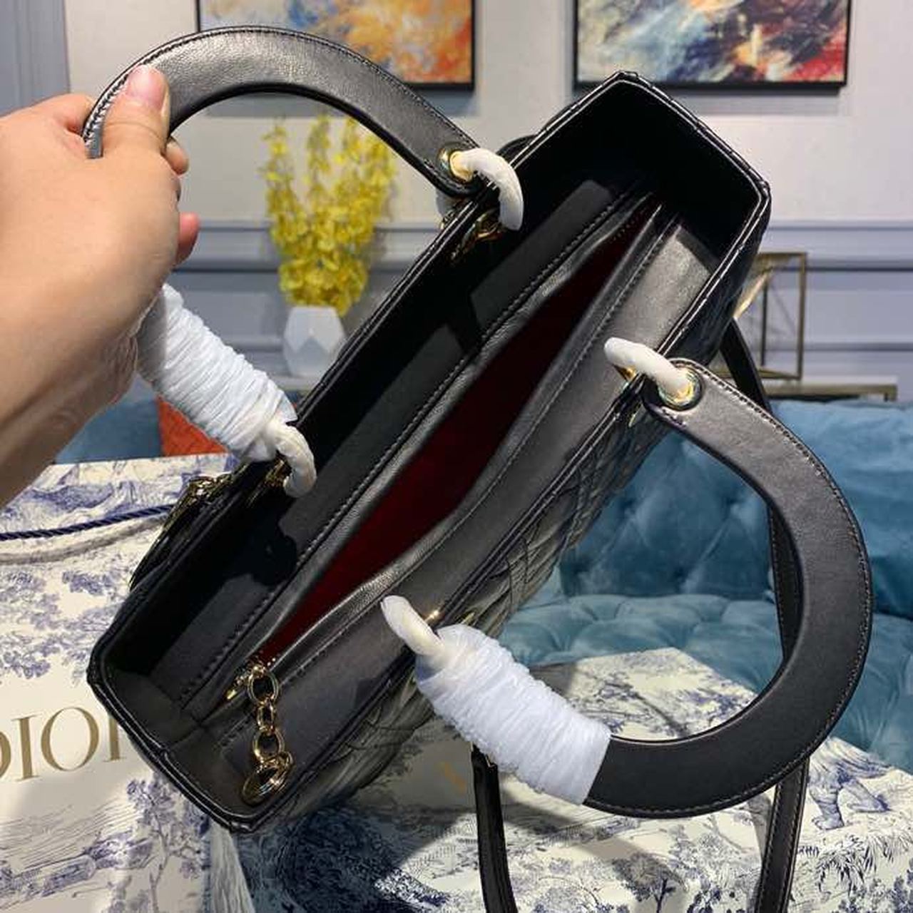GLAMI Large Lady Bag Gold Toned Hardware Black Cannage For Women 12.5in/32cm CD