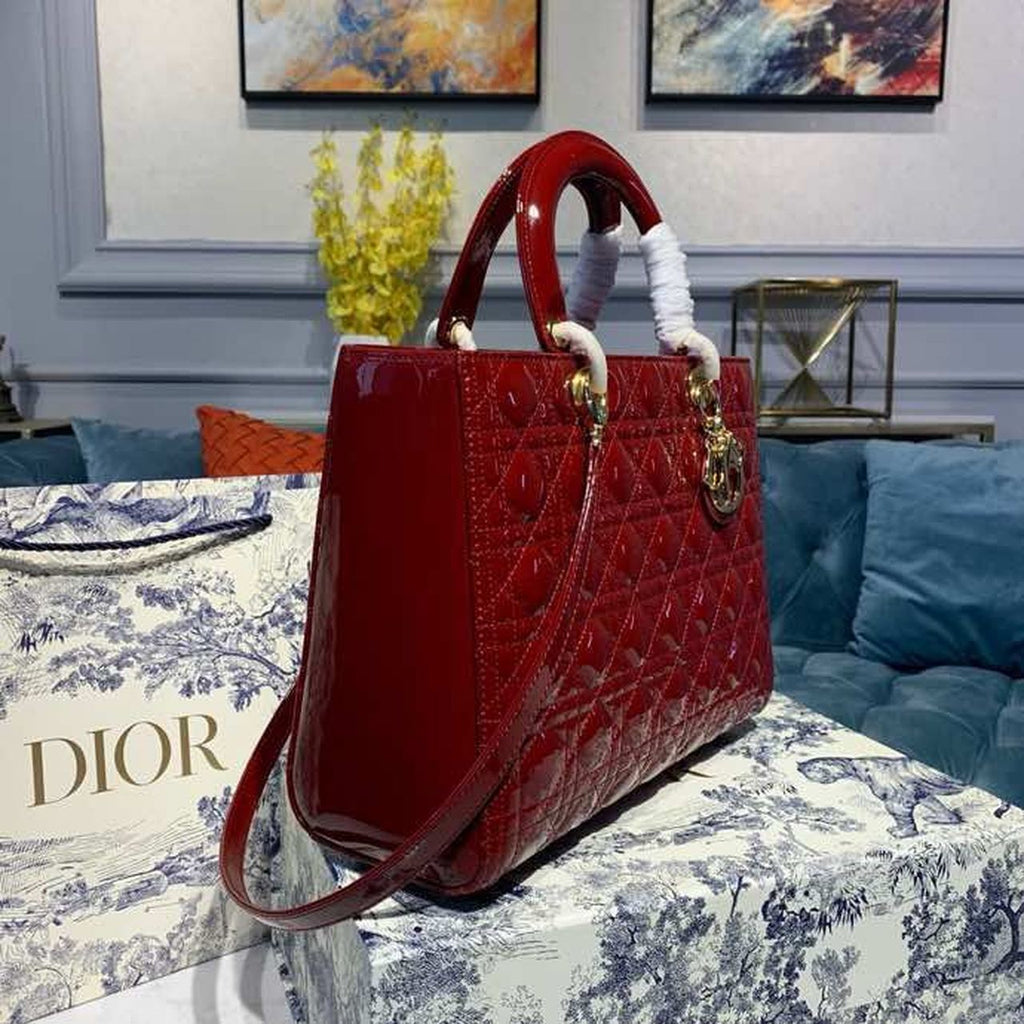 GLAMI Large Lady Bag Gold Toned Hardware Cherry Red Patent For Women 12.5in/32cm CD