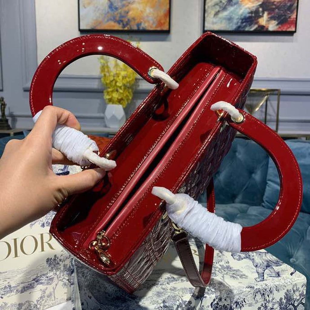 GLAMI Large Lady Bag Gold Toned Hardware Cherry Red Patent For Women 12.5in/32cm CD