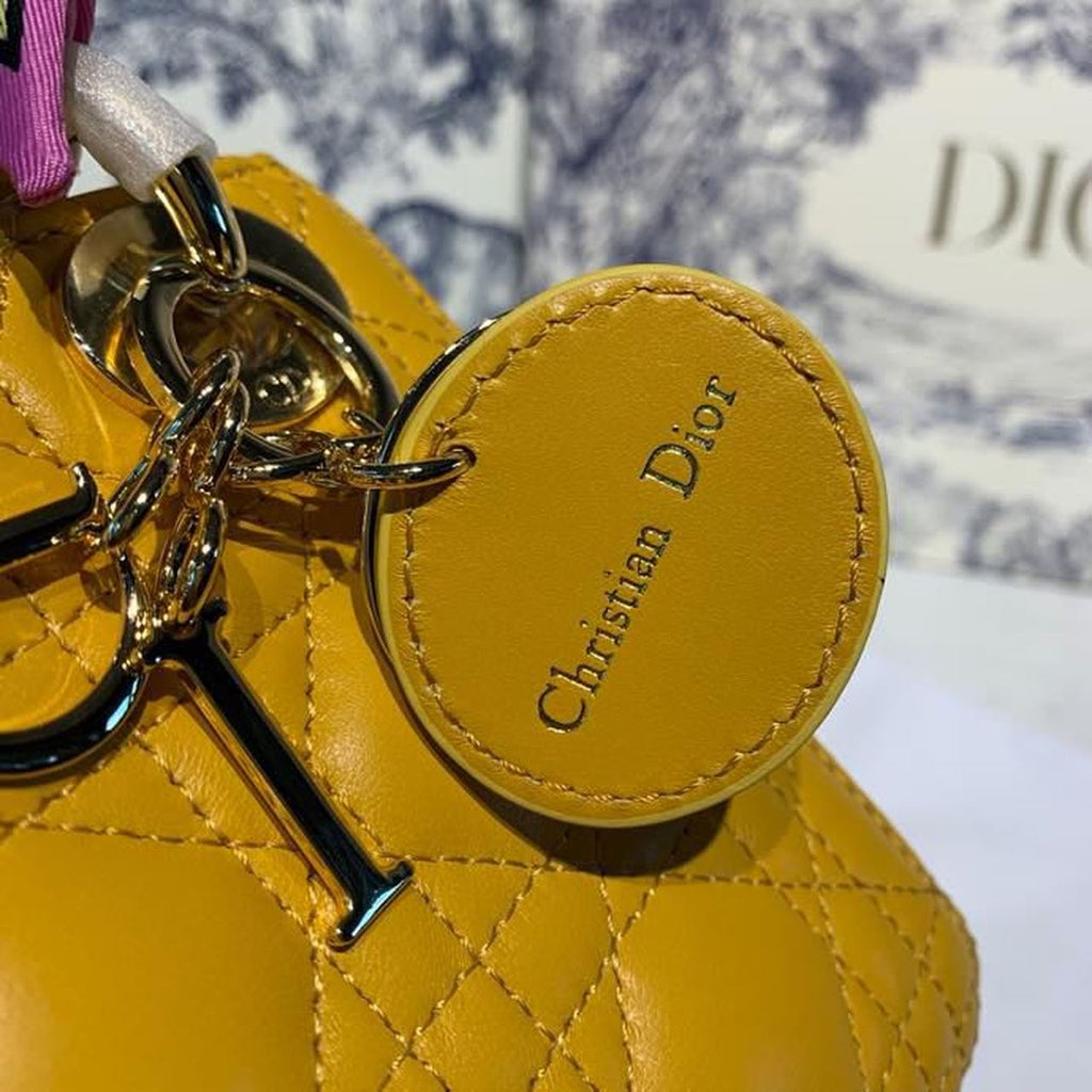 GLAMI Mini Lady Bag with Chain Silver Hardware Spring/Summer Collection, Yellow, For Women WomenÃ¢â‚¬â„¢s Handbags, 18cm CD