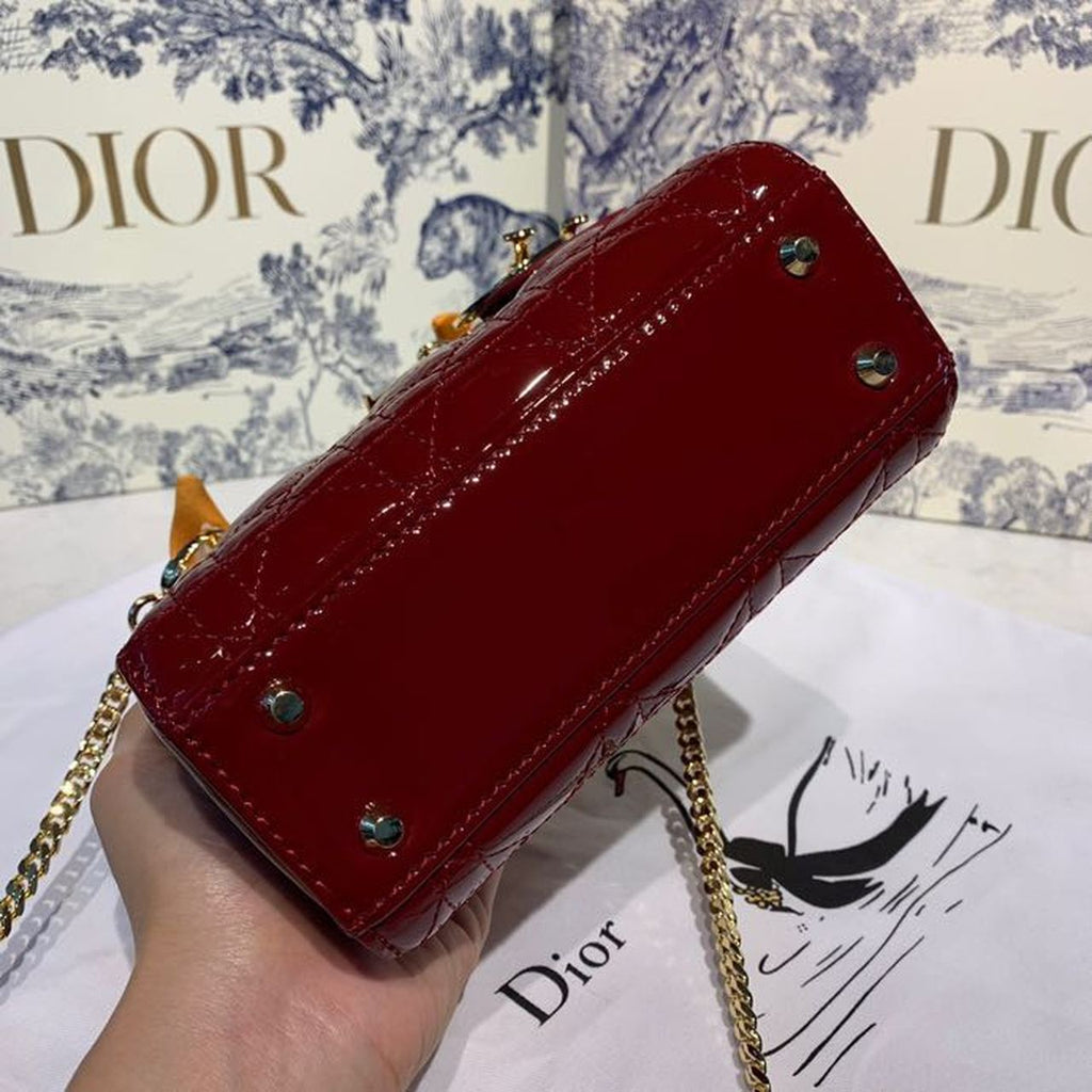 GLAMI Mini Lady Bag with Chain Gold Toned Hardware Spring/Summer Collection, Burgundy, For Women WomenÃ¢â‚¬â„¢s Handbags, 18cm CD