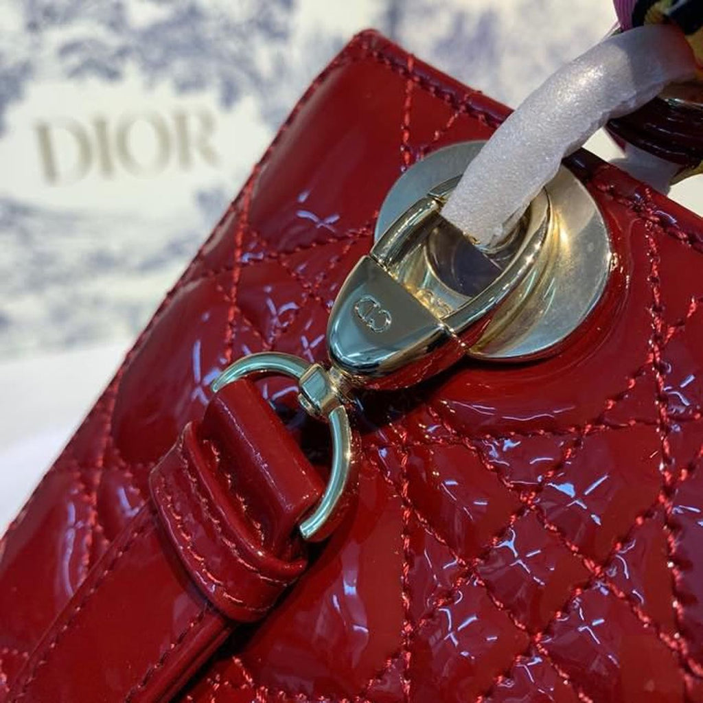 GLAMI Small Lady Bag Gold Toned Hardware Burgundy Patent For Women 8in/20cm CD