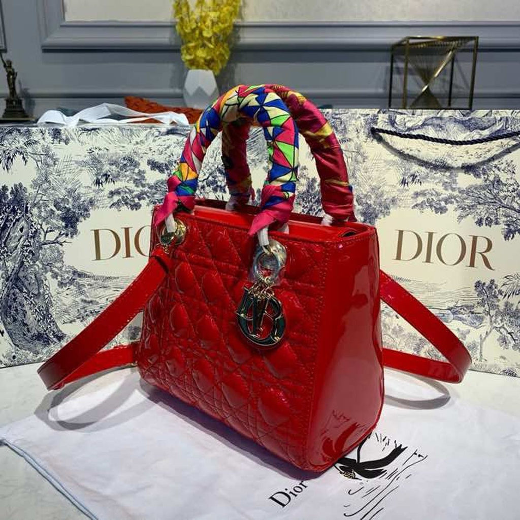 GLAMI MeGLAMIum Lady Bag Gold Toned Hardware Cherry Red Patent For Women 9.5in/24cm CD M0565OWCB_M323