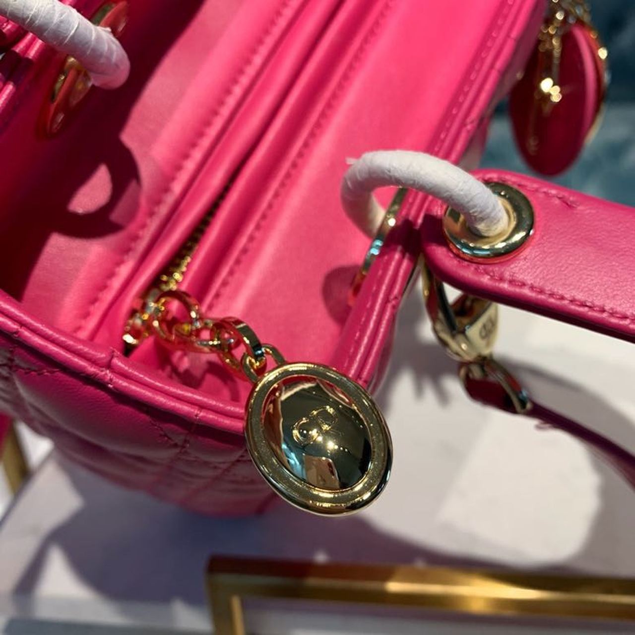 GLAMI MeGLAMIum Lady Bag Gold Toned Hardware Hot Pink For Women 9.5in/24cm CD