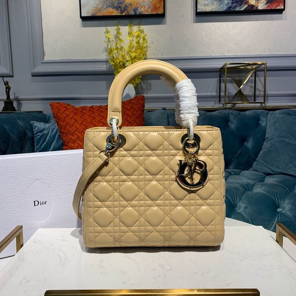 GLAMI MeGLAMIum Lady Bag Gold Toned Hardware Pale Yellow For Women 9.5in/24cm CD