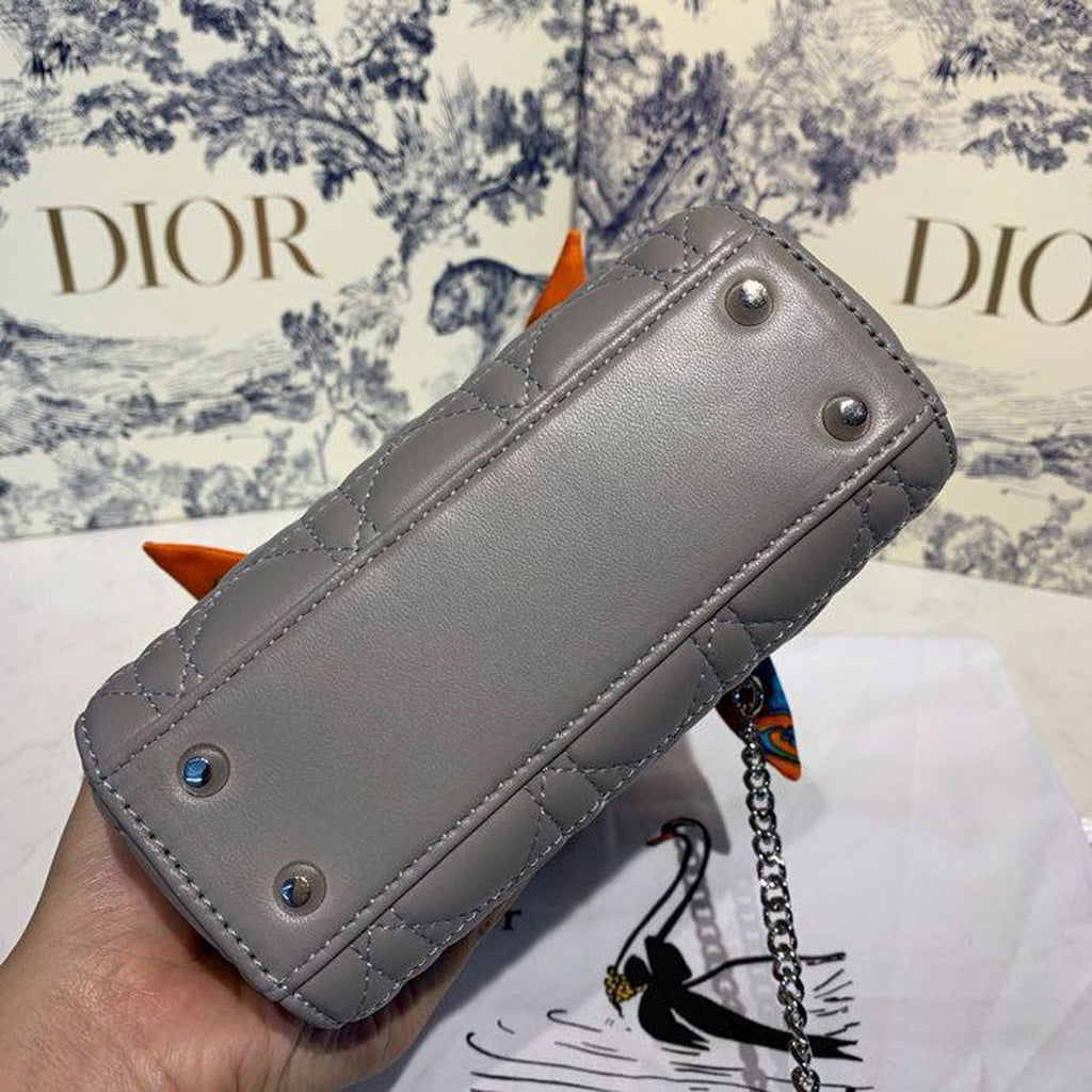 GLAMI Mini Lady Bag with Chain and Embellished Bag Strap Silver Hardware Spring/Summer Collection, Grey, For Women WomenÃ¢â‚¬â„¢s Handbags, 18cm CD