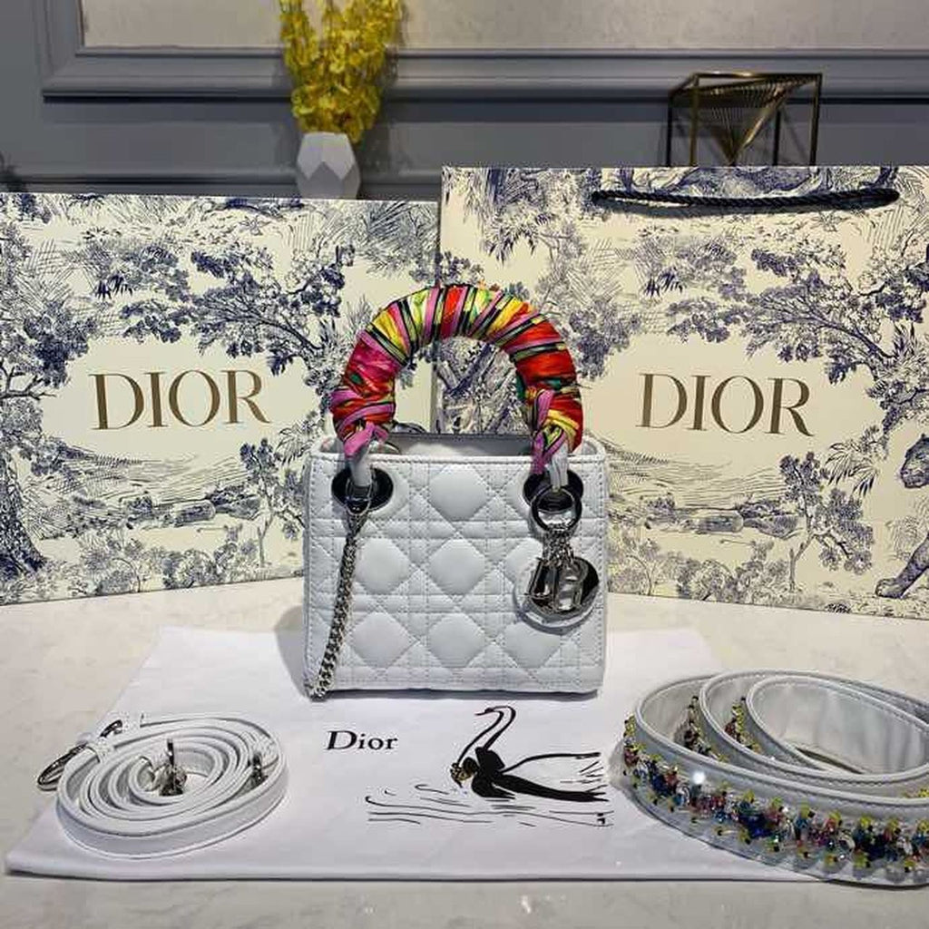 GLAMI Mini Lady Bag with Chain and Embellished Bag Strap Silver Hardware Spring/Summer Collection, White, For Women WomenÃ¢â‚¬â„¢s Handbags, 18cm CD