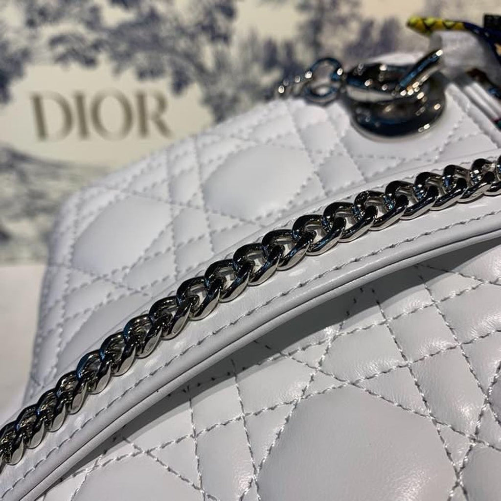 GLAMI Mini Lady Bag with Chain and Embellished Bag Strap Silver Hardware Spring/Summer Collection, White, For Women WomenÃ¢â‚¬â„¢s Handbags, 18cm CD