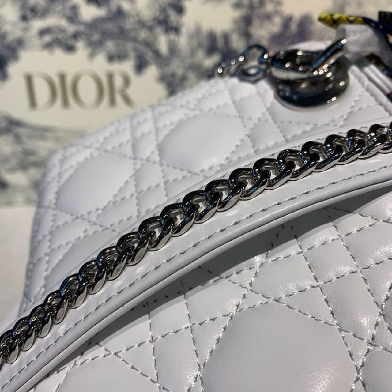 GLAMI Mini Lady Bag with Chain and Embellished Bag Strap Silver Hardware Spring/Summer Collection, White, For Women WomenÃ¢â‚¬â„¢s Handbags, 18cm CD
