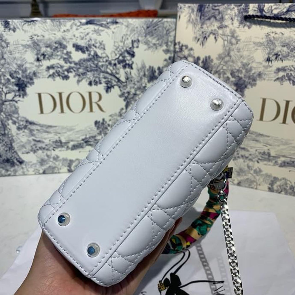 GLAMI Mini Lady Bag with Chain and Embellished Bag Strap Silver Hardware Spring/Summer Collection, White, For Women WomenÃ¢â‚¬â„¢s Handbags, 18cm CD