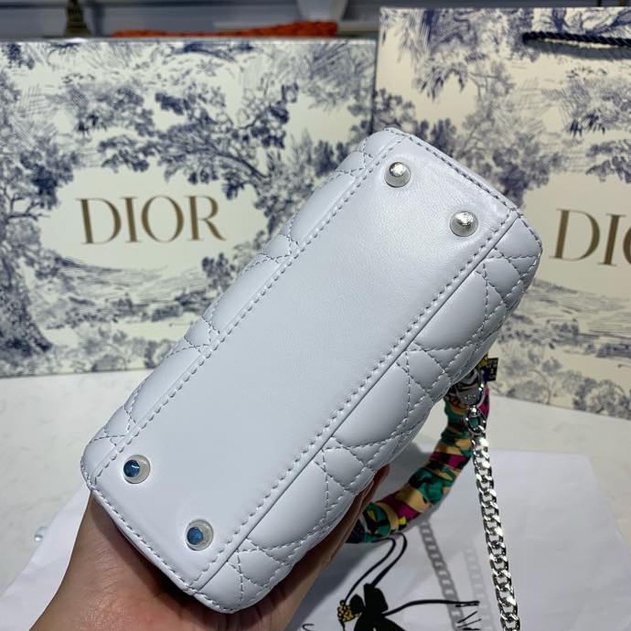 GLAMI Mini Lady Bag with Chain and Embellished Bag Strap Silver Hardware Spring/Summer Collection, White, For Women WomenÃ¢â‚¬â„¢s Handbags, 18cm CD