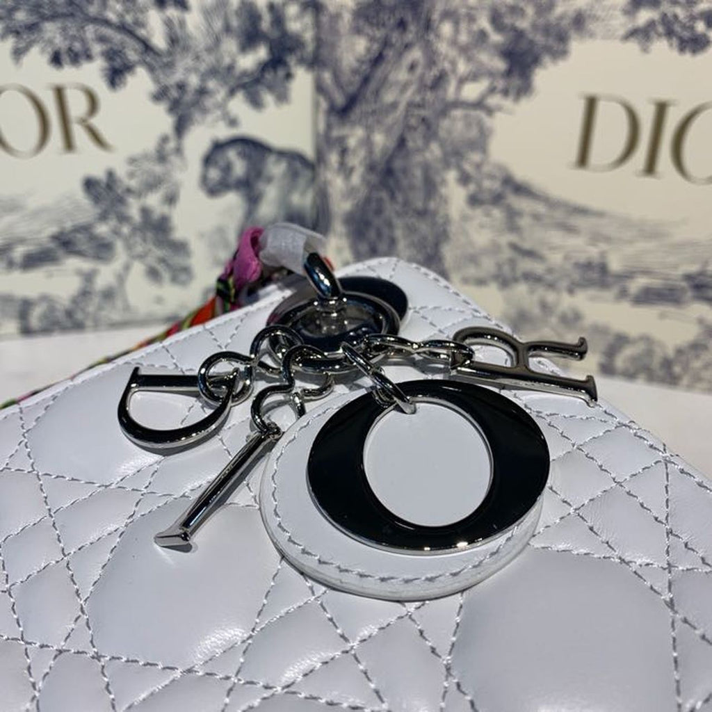 GLAMI Mini Lady Bag with Chain and Embellished Bag Strap Silver Hardware Spring/Summer Collection, White, For Women WomenÃ¢â‚¬â„¢s Handbags, 18cm CD