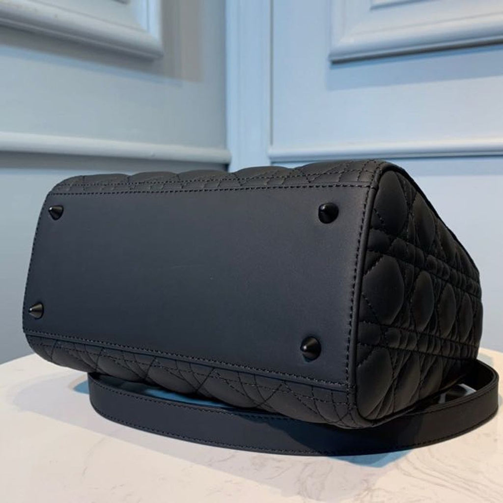 GLAMI MeGLAMIum Lady Bag Matte Hardware Black Ultramatte For Women 9.5in/24cm CD M0565SLOI_M989