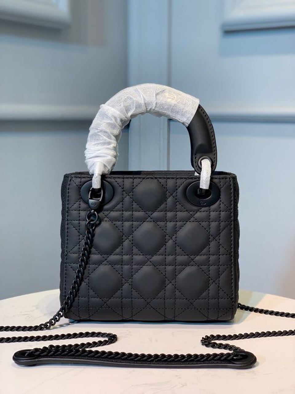 GLAMI Mini Lady Bag with Chain Matte Hardware Spring/Summer Collection, Black, For Women WomenÃ¢â‚¬â„¢s Handbags, 18cm CD M0505SLOI_M989