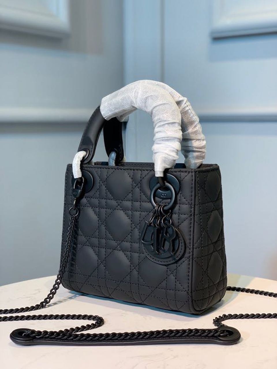 GLAMI Mini Lady Bag with Chain Matte Hardware Spring/Summer Collection, Black, For Women WomenÃ¢â‚¬â„¢s Handbags, 18cm CD M0505SLOI_M989