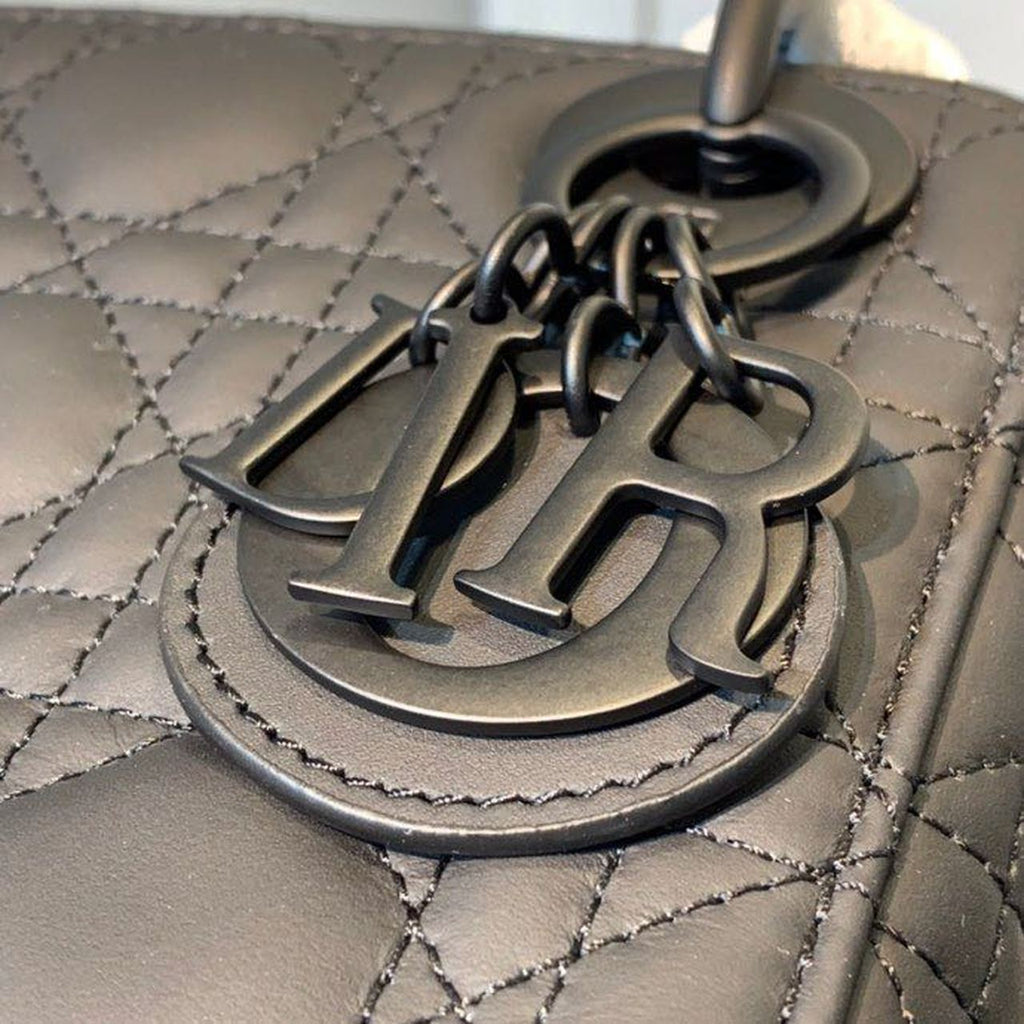 GLAMI Mini Lady Bag with Chain Matte Hardware Spring/Summer Collection, Black, For Women WomenÃ¢â‚¬â„¢s Handbags, 18cm CD M0505SLOI_M989
