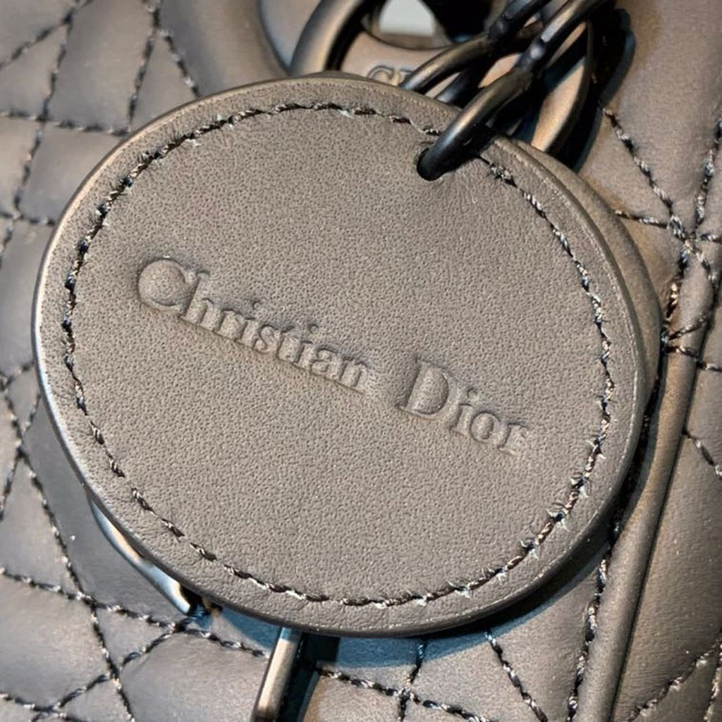 GLAMI Mini Lady Bag with Chain Matte Hardware Spring/Summer Collection, Black, For Women WomenÃ¢â‚¬â„¢s Handbags, 18cm CD M0505SLOI_M989