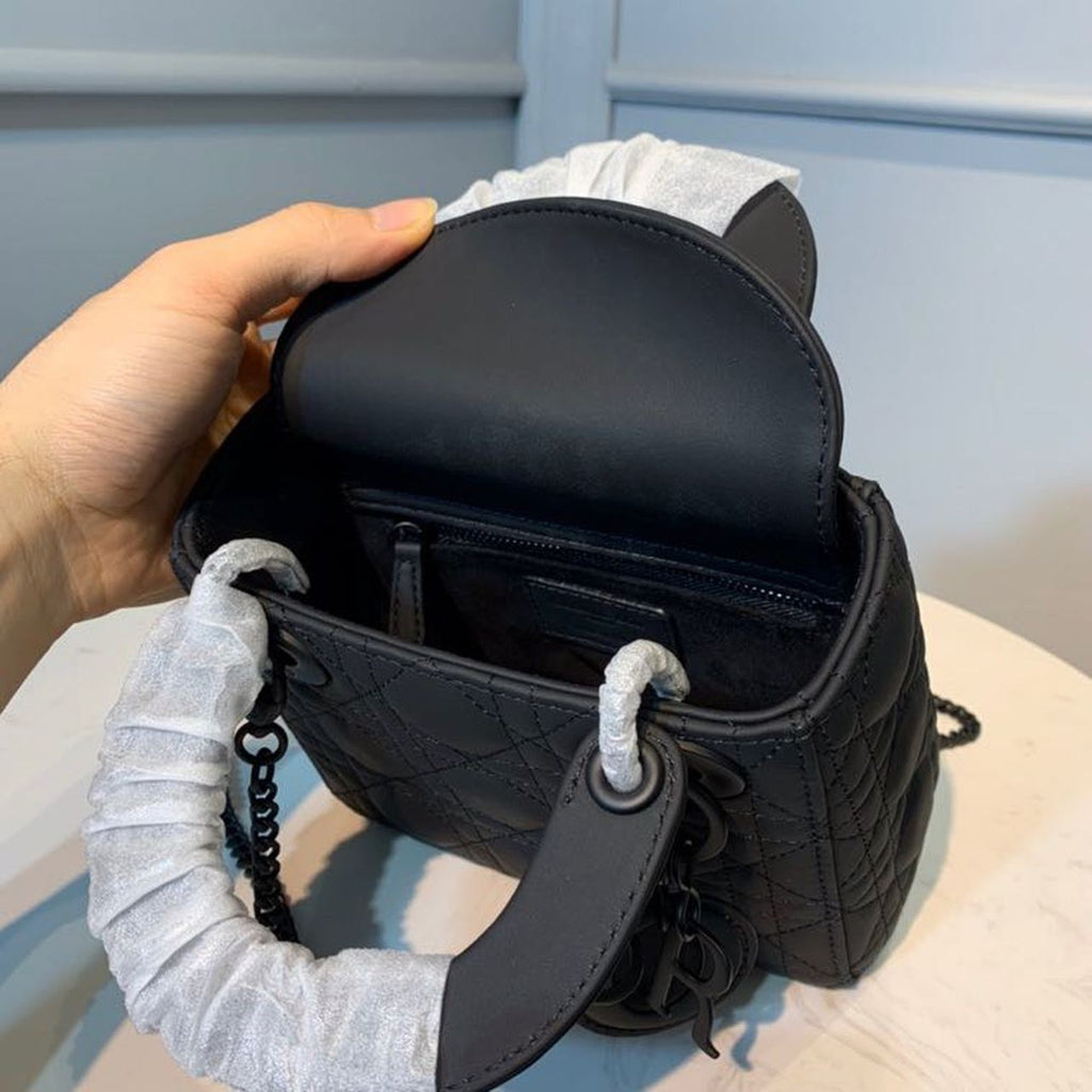 GLAMI Mini Lady Bag with Chain Matte Hardware Spring/Summer Collection, Black, For Women WomenÃ¢â‚¬â„¢s Handbags, 18cm CD M0505SLOI_M989