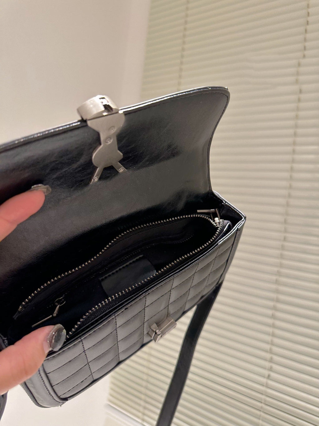 EN - Luxury Bags SLY 298