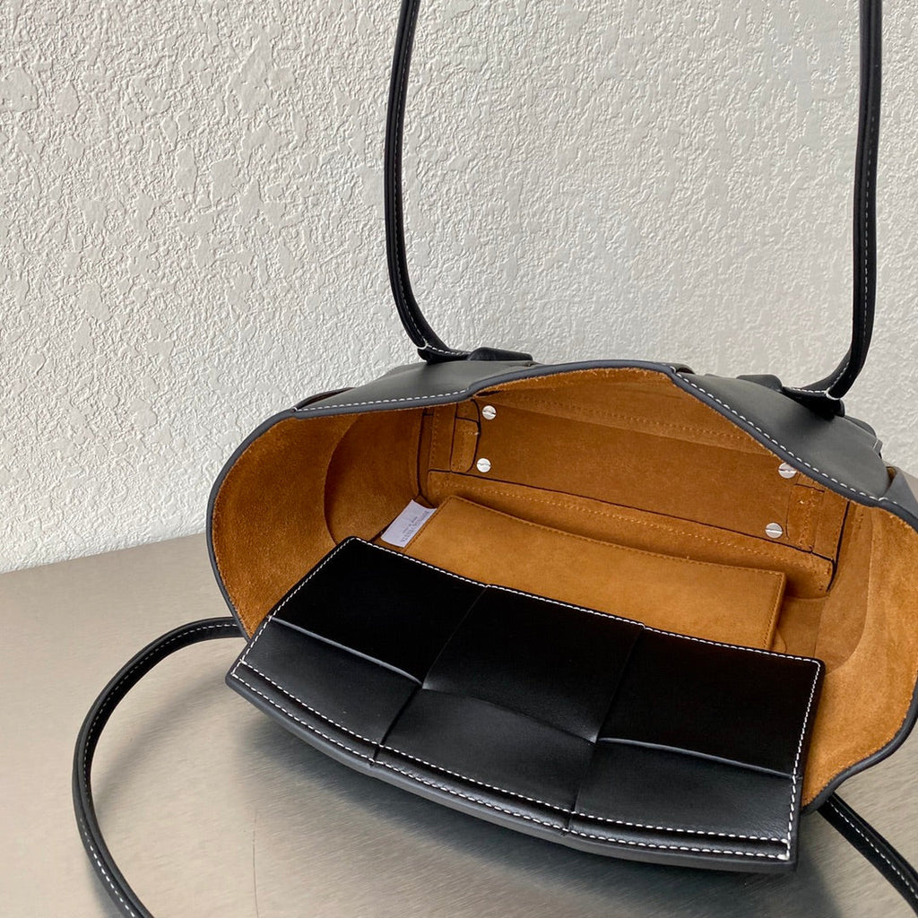 GLAMI Arco Bag For Women 12in/33cm In Black