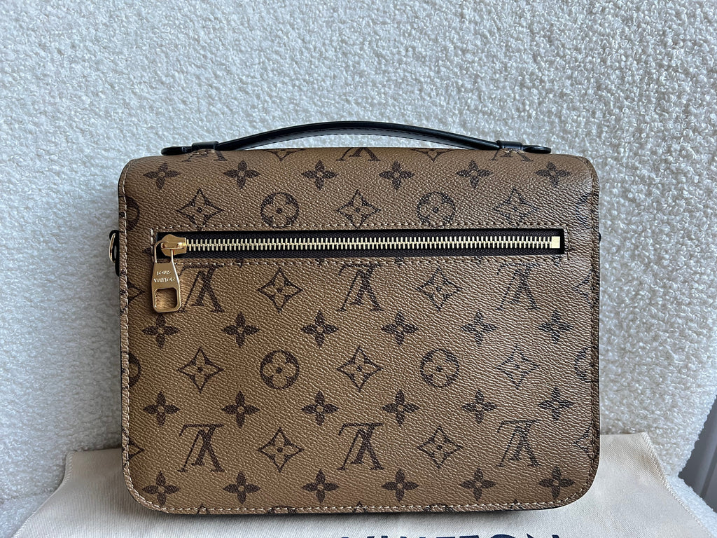 Louis Vuitton Pochette Metis Reverse Monogram (RRP £2,000)