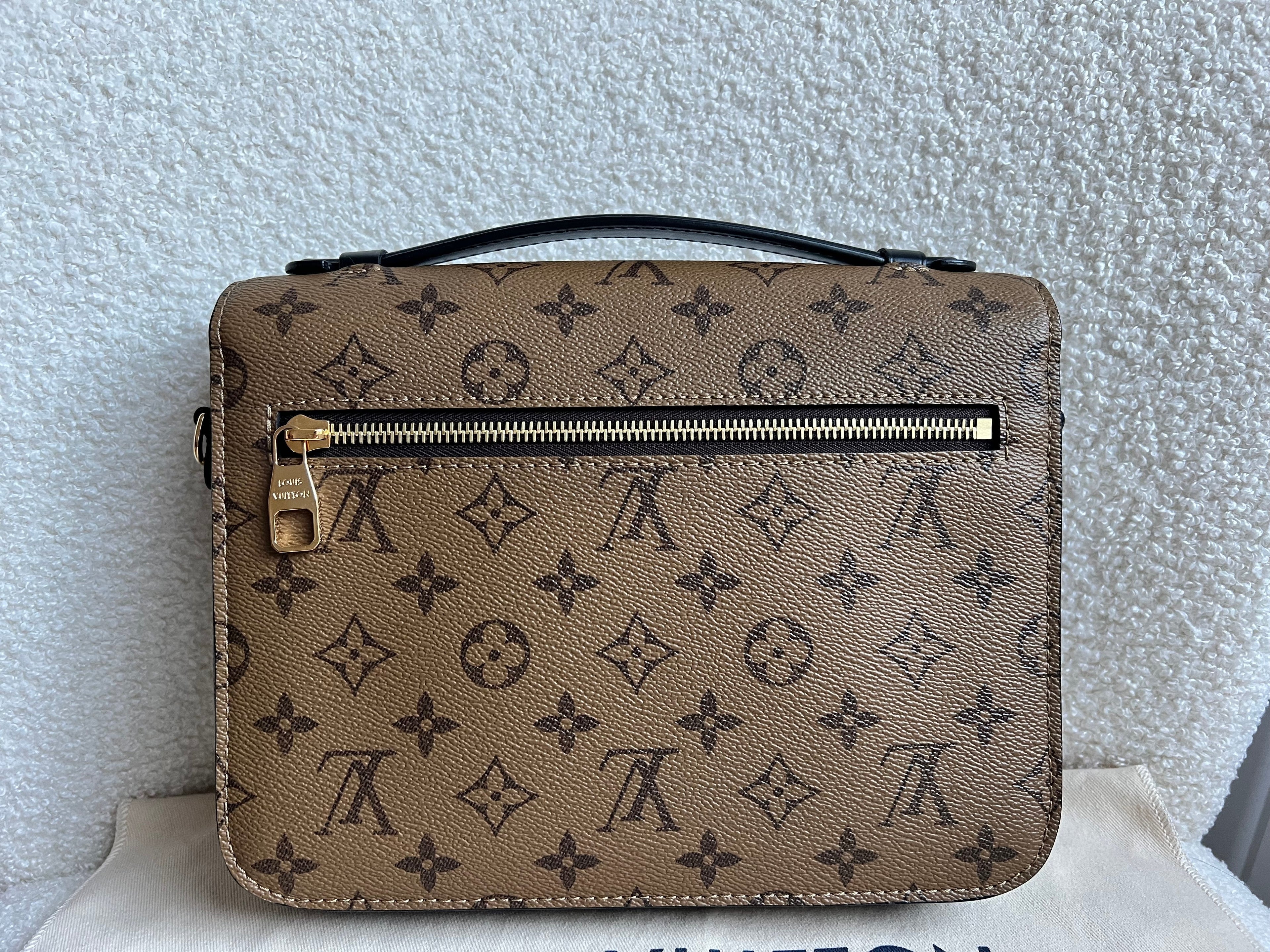 Louis Vuitton Pochette Metis Reverse Monogram (RRP £2,000)