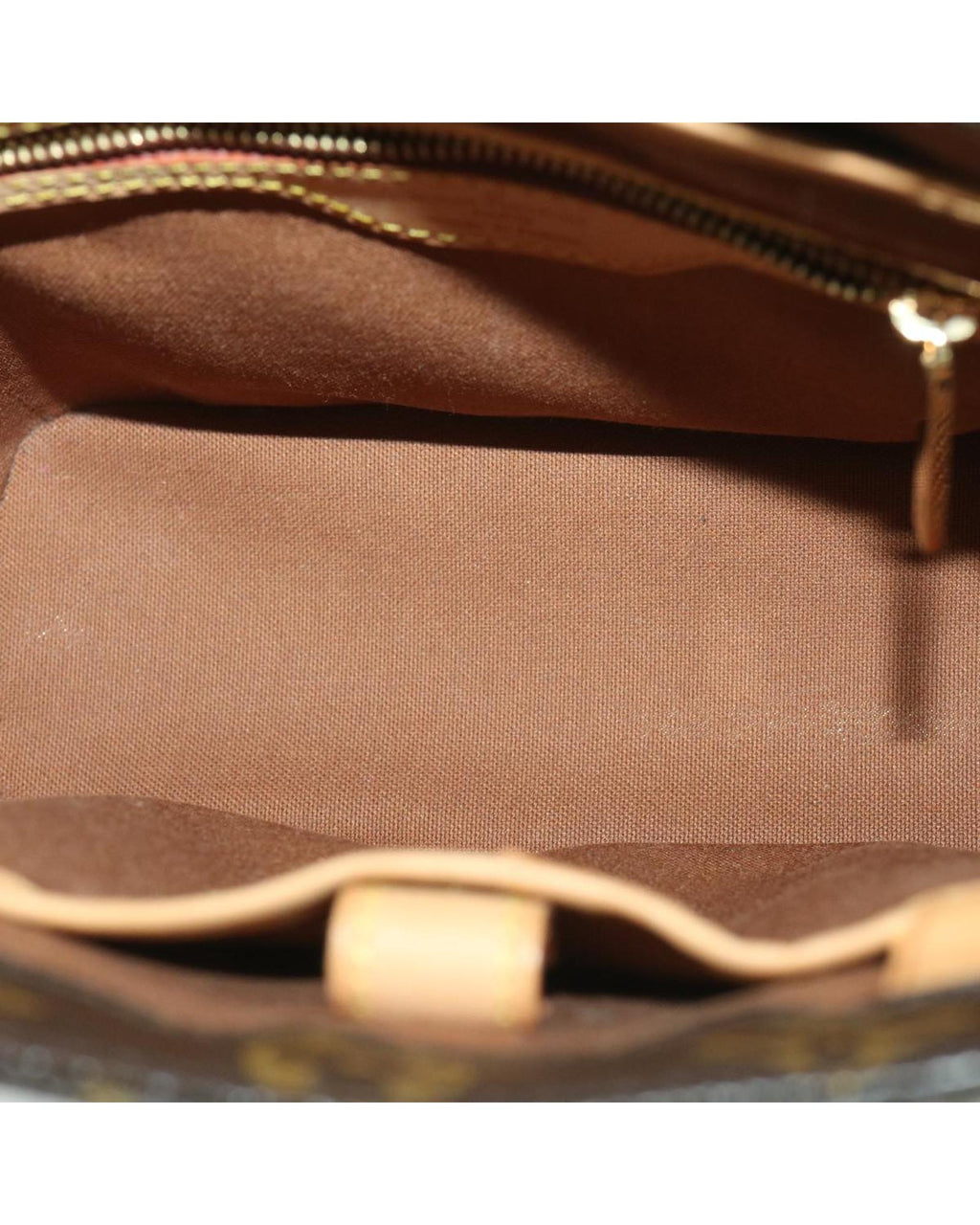 Miu Miu Leather Pink Shoulder Bag with Key Accessory