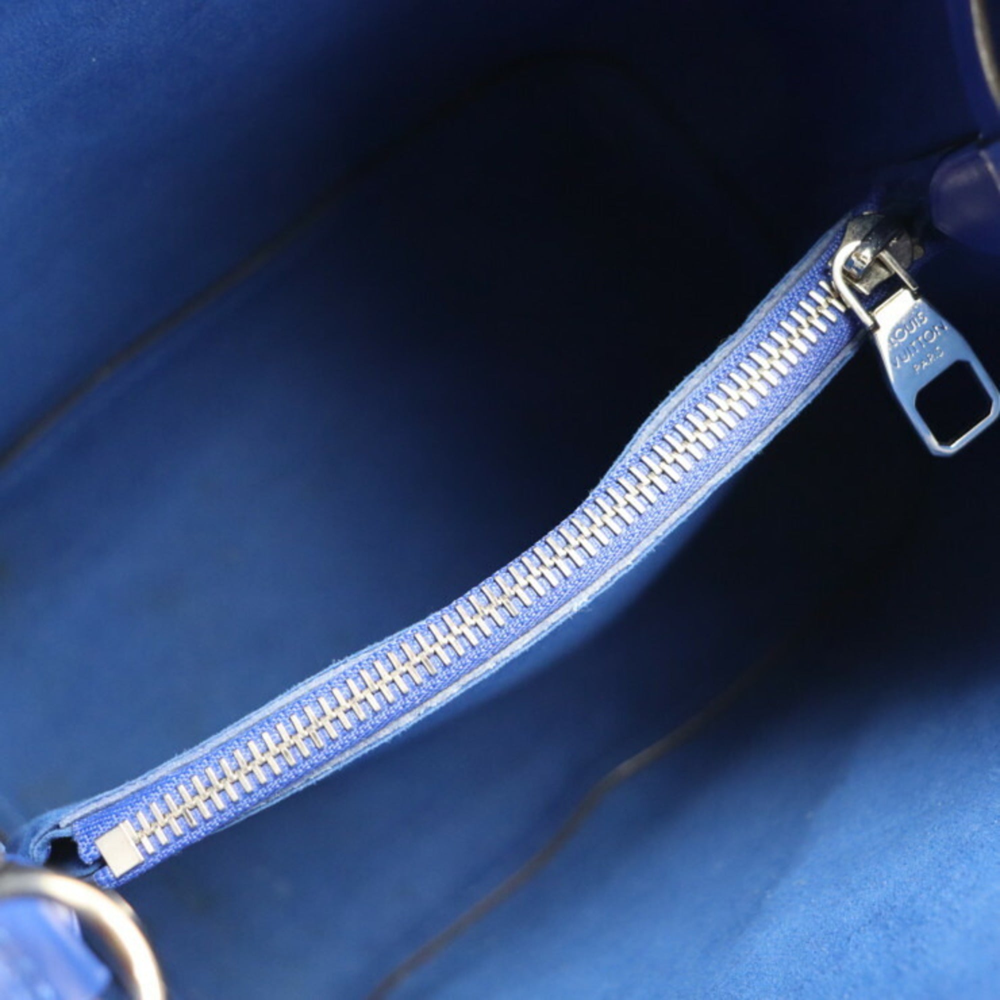 NeoNoe Leather Shoulder Bag