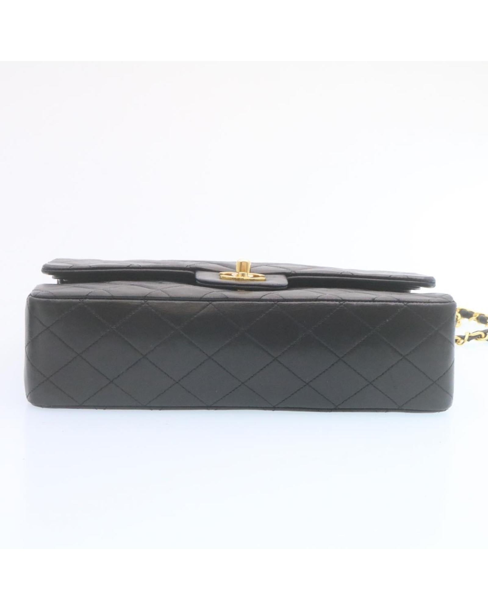 CHANEL Classic Flap Bag 255