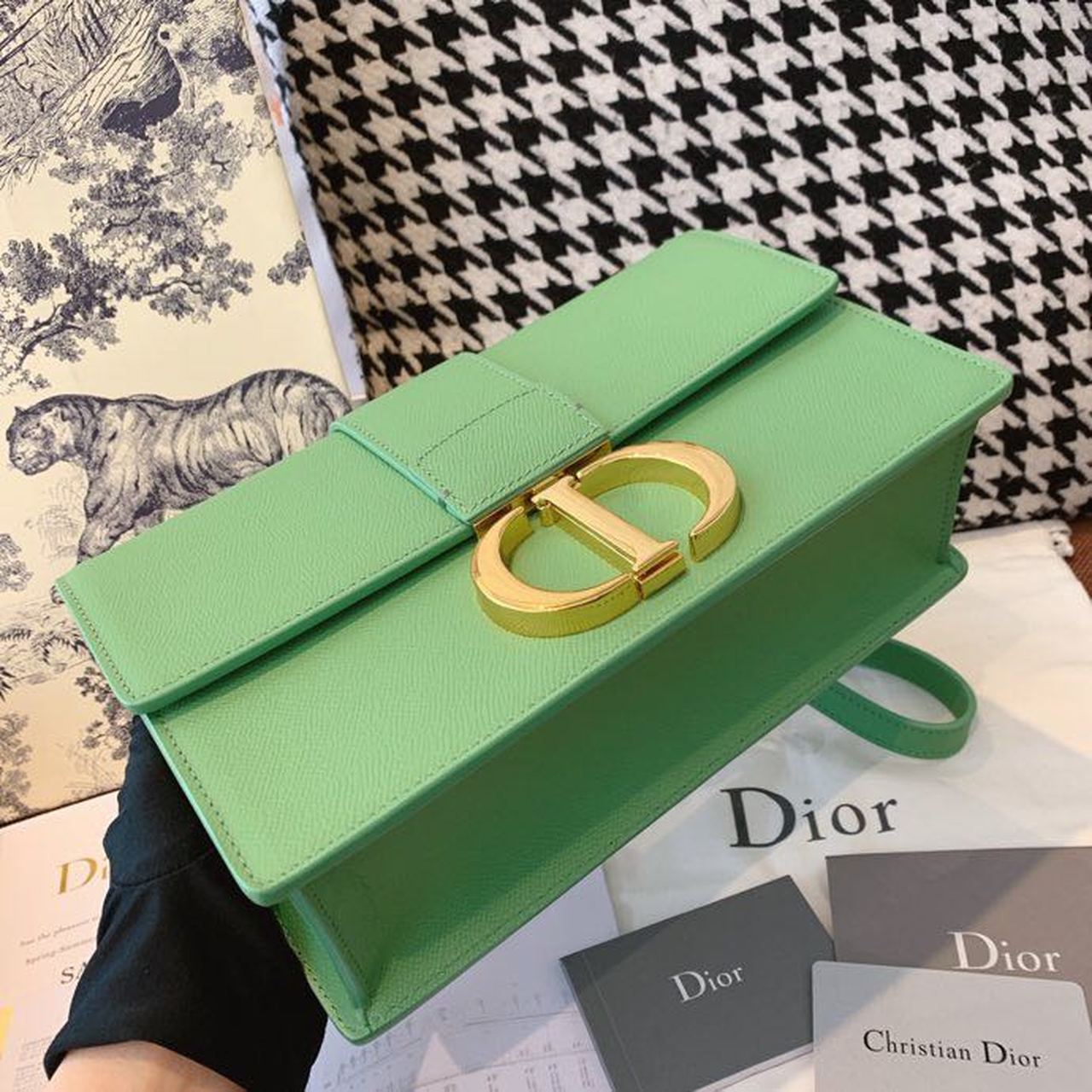 GLAMI 30 Montaigne Chained Bag Deep Mint Green Box For Women 24cm/9in CD