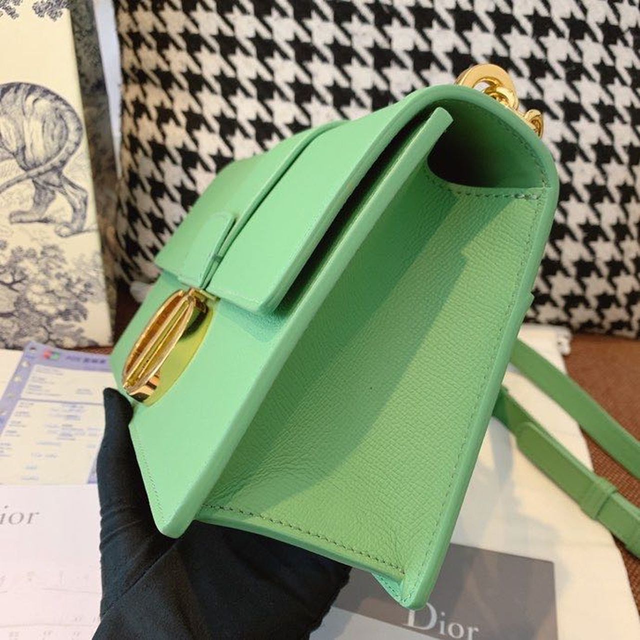 GLAMI 30 Montaigne Chained Bag Deep Mint Green Box For Women 24cm/9in CD