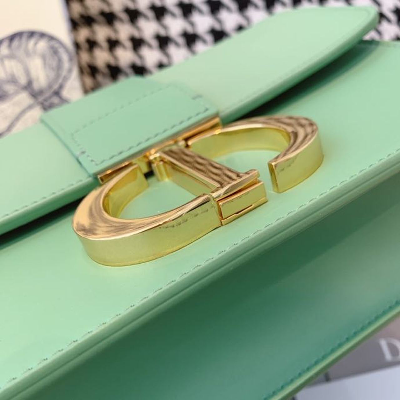 GLAMI MeGLAMIum 30 Montaigne Bag Deep Mint Green Box For Women 24cm/9in CD