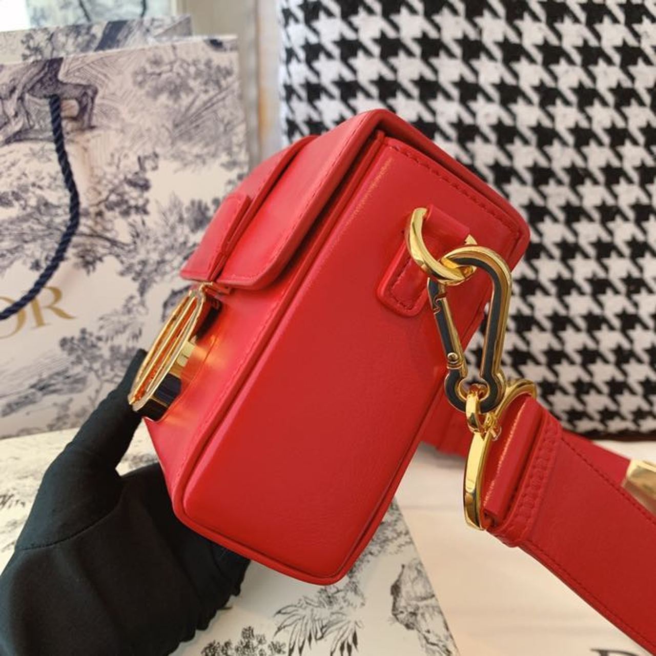 GLAMI Mini 30 Montaigne Bag Gold Toned Hardware Red For Women 18cm/7in CD