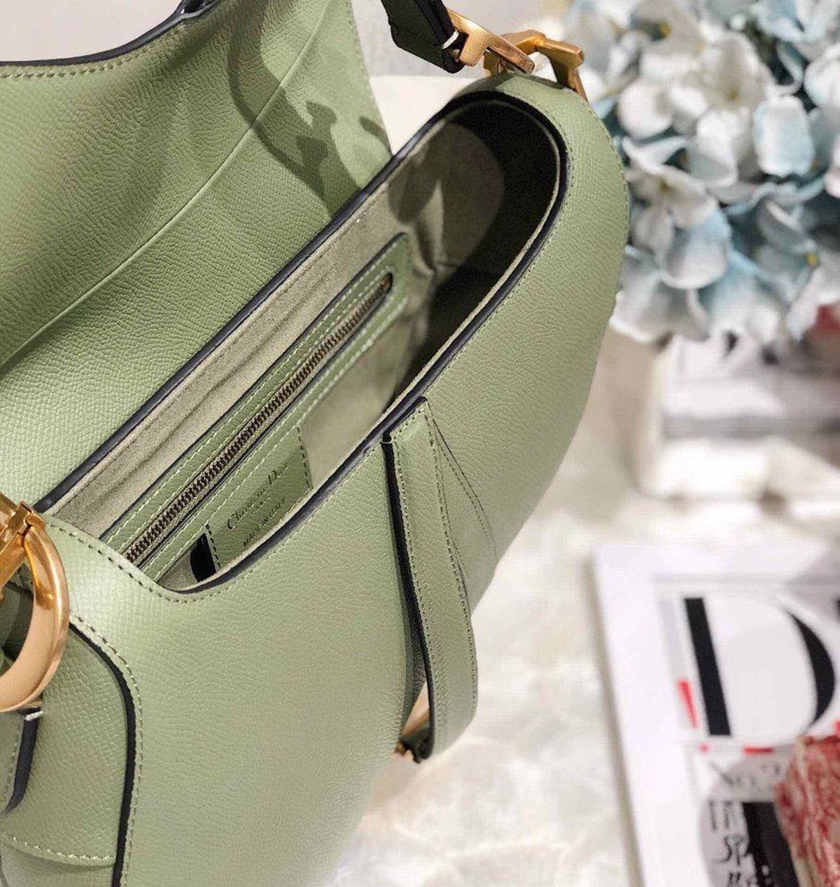 GLAMI GLAMIdar Green Grained Saddle Bag Gold Toned Hardware Canvas For Women 25cm/10in CD M0446CBAA_M67H
