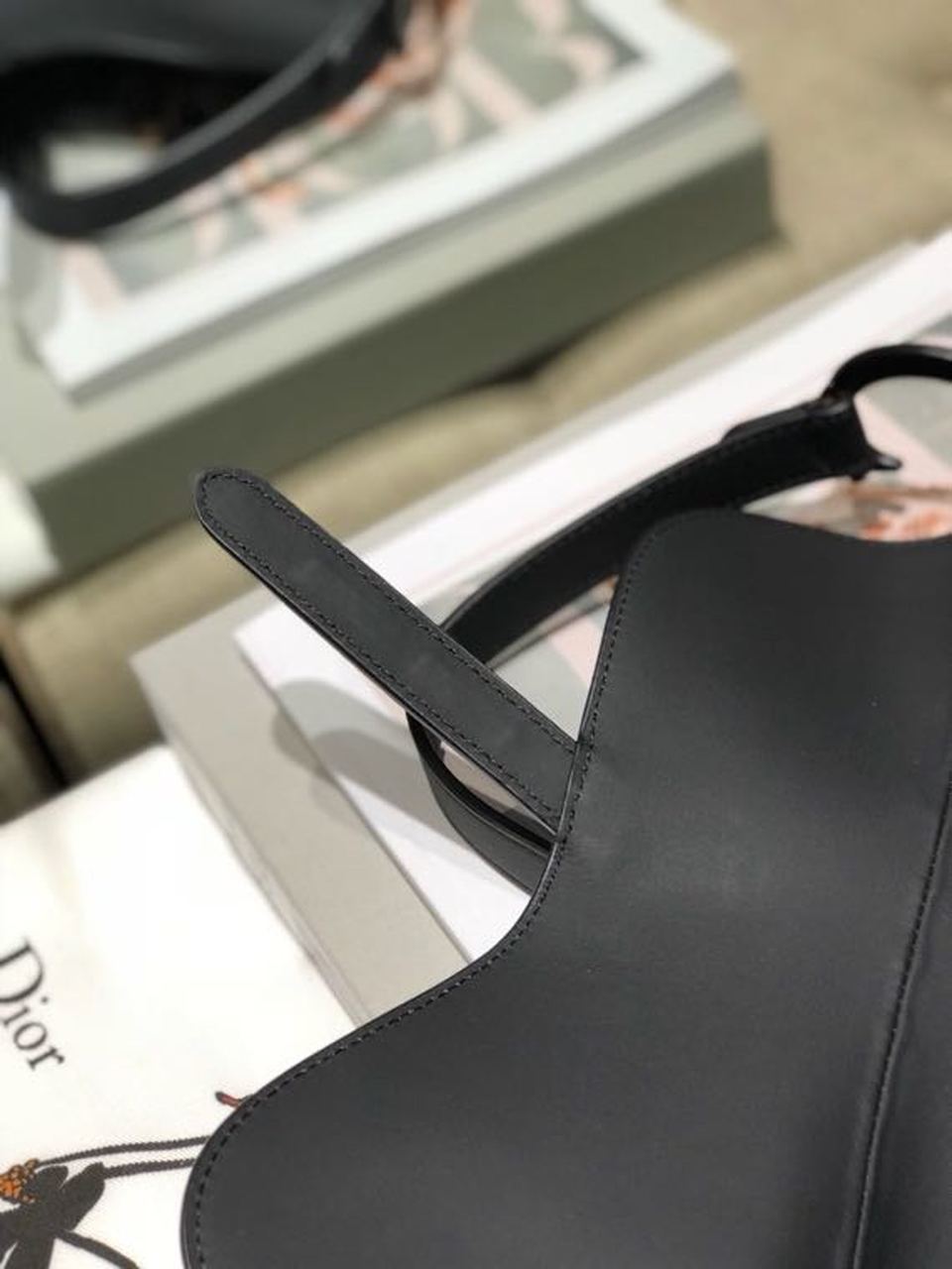 GLAMI Saddle Bag Black For Women 10in/26cm CD M0446SLLO_M989