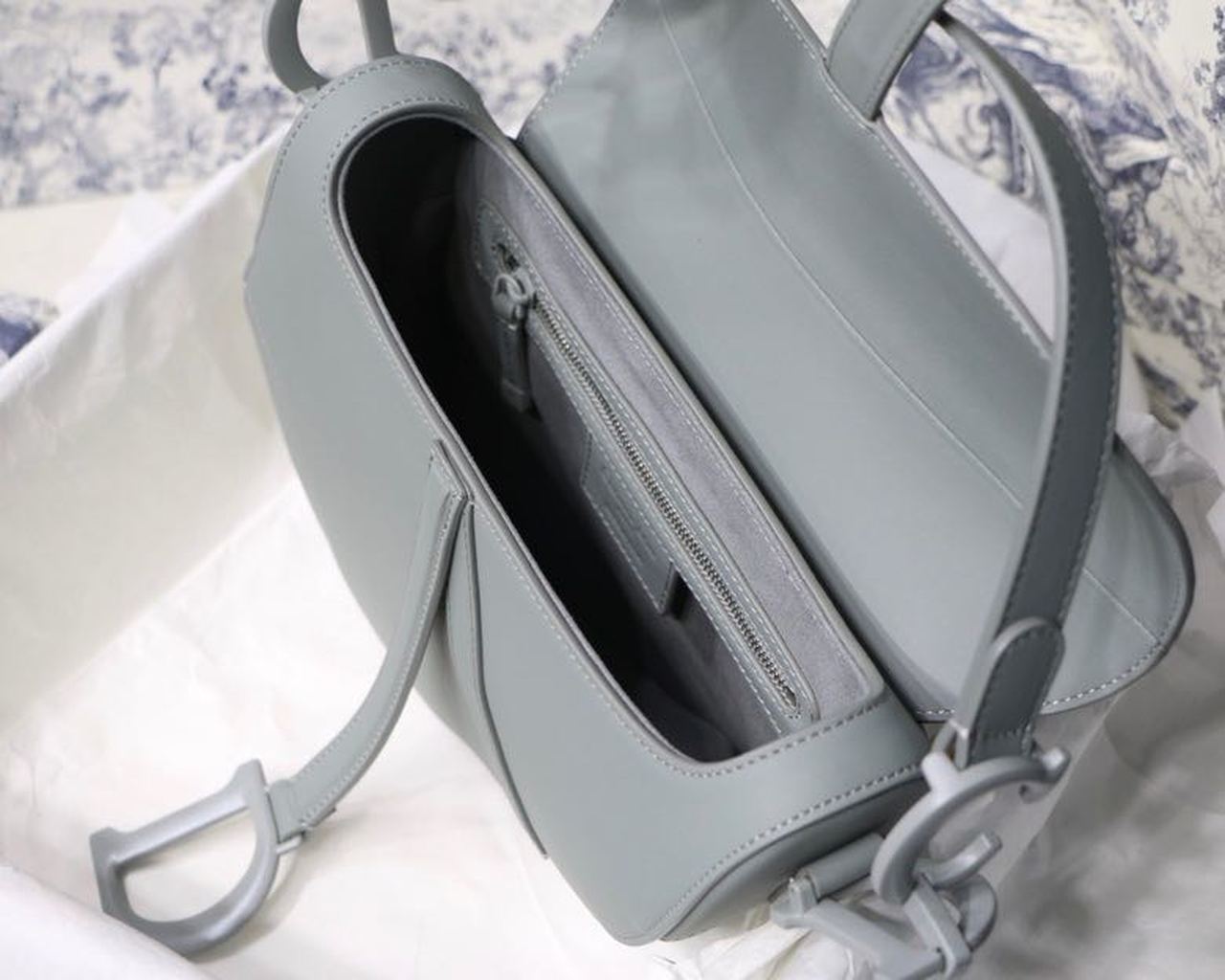 GLAMI MeGLAMIum Saddle Bag Light Blue Ultramatte For Women 25cm/10in CD