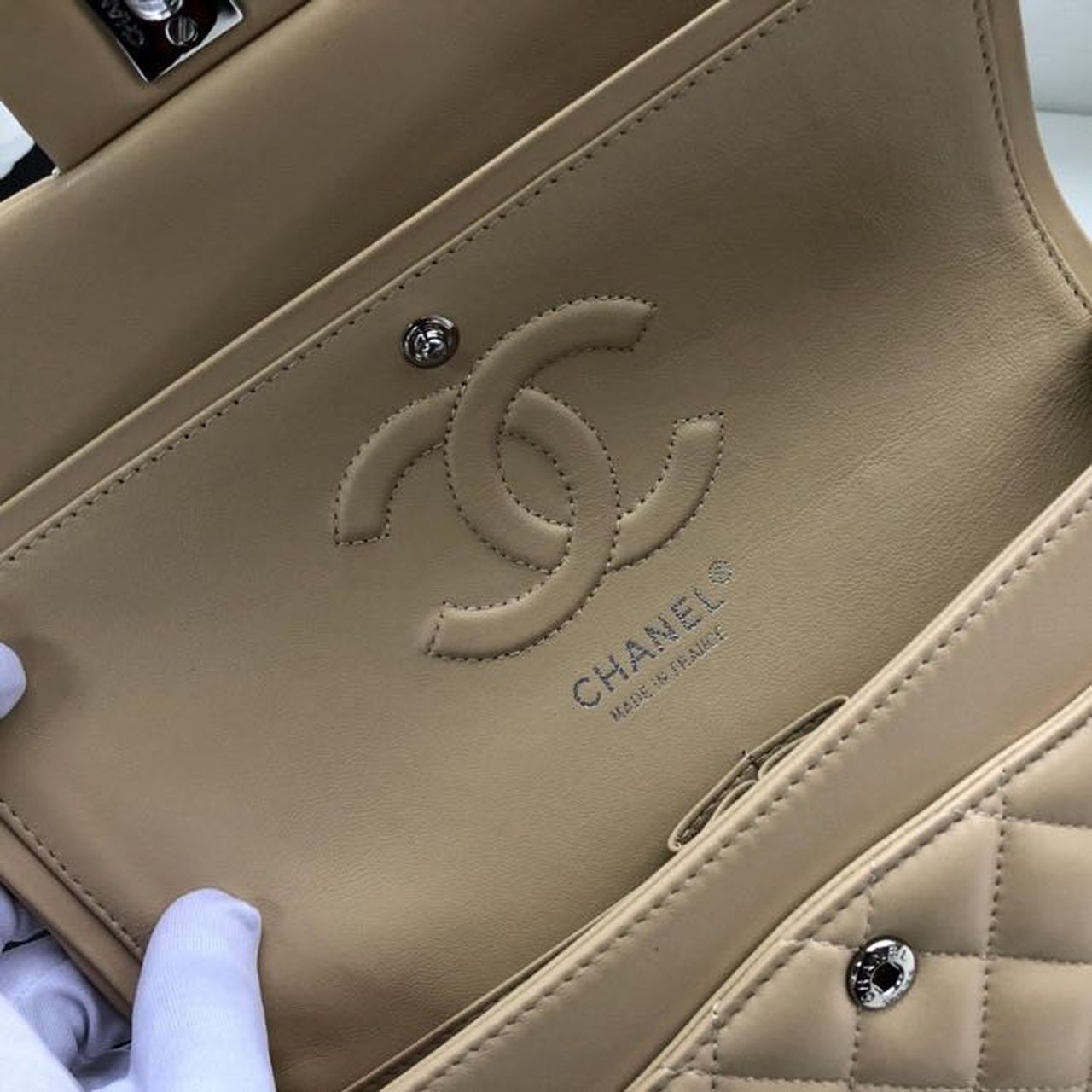 CHL Classic Handbag Silver Hardware Beige For Women, Women’s Bags, Shoulder And Crossbody Bags 10.2in/26cm A01112