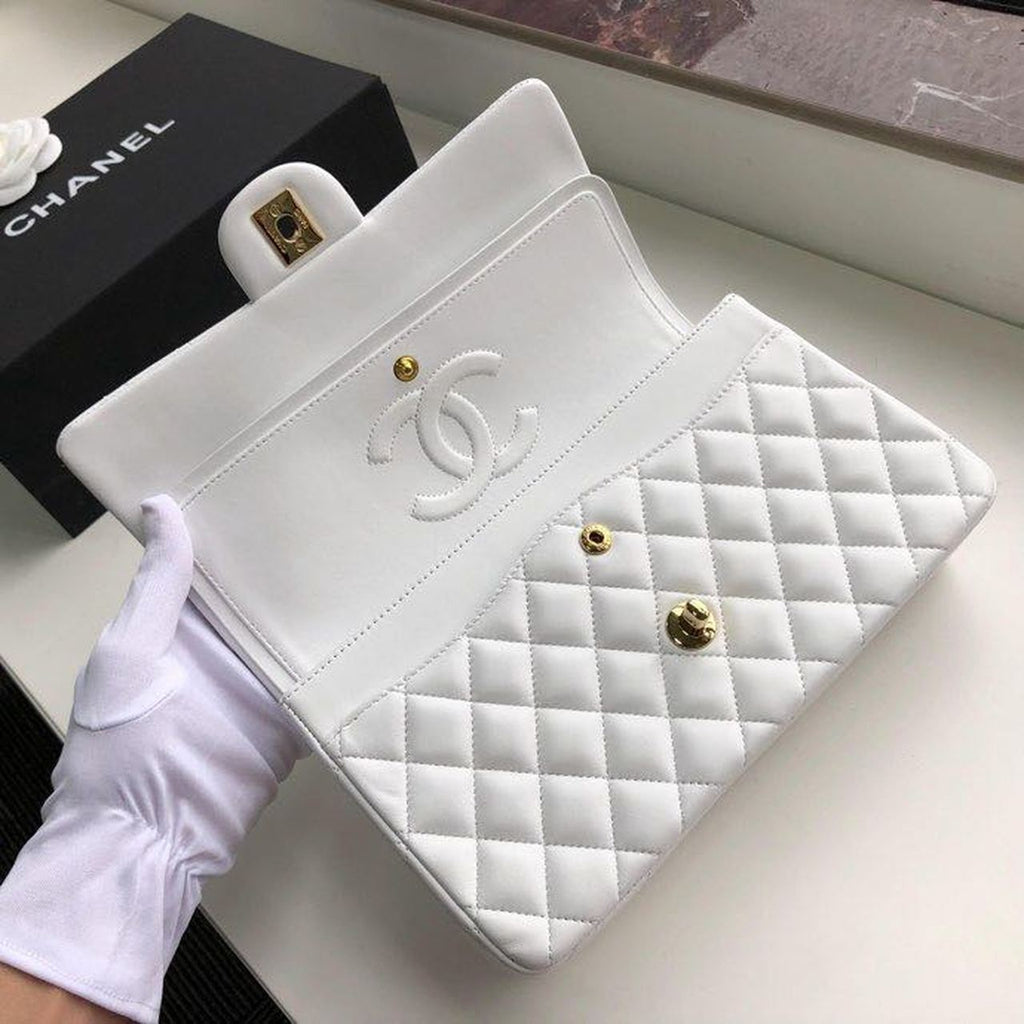 CHL Classic Handbag Gold Toned Hardware White For Women, Women’s Bags, Shoulder And Crossbody Bags 10.2in/26cm A01112