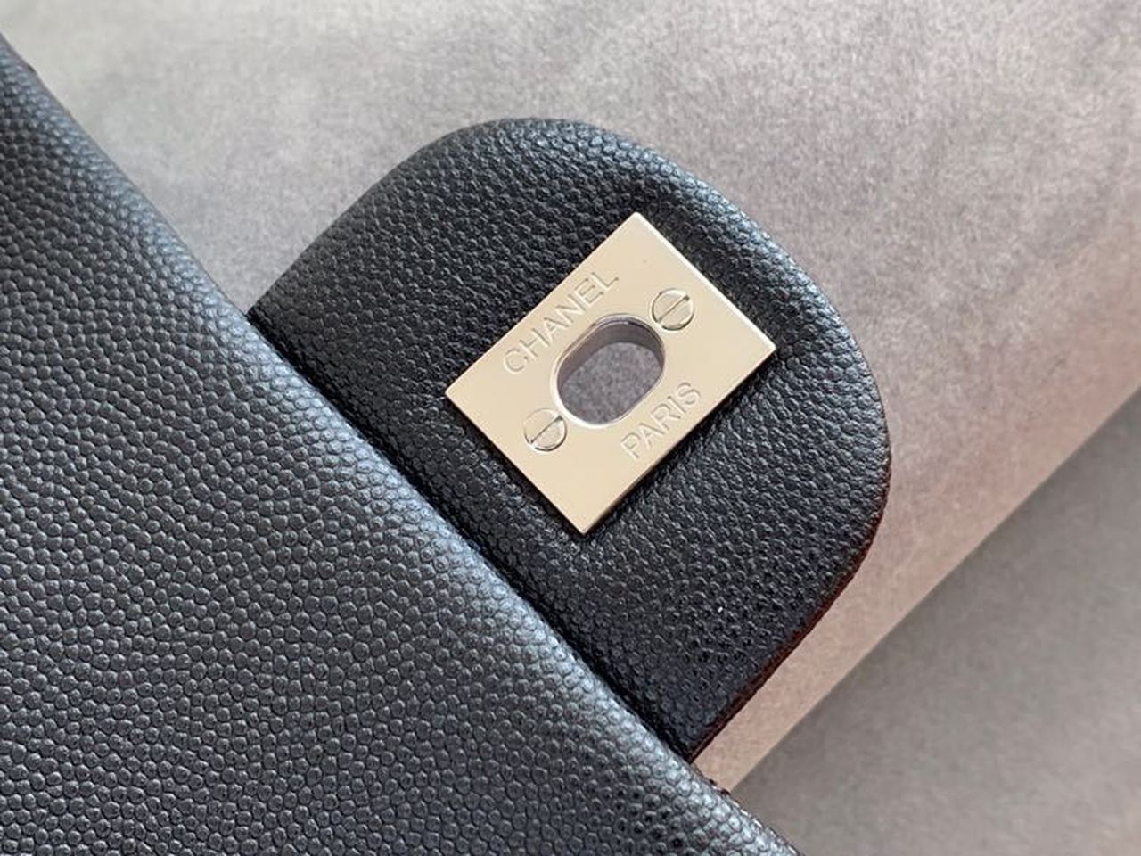 CHLSmall Classic Handbag Rose Gold Toned Hardware Black For Women, Women’s Bags, Shoulder and Crossbody Bags 7.8in/20cm A01113