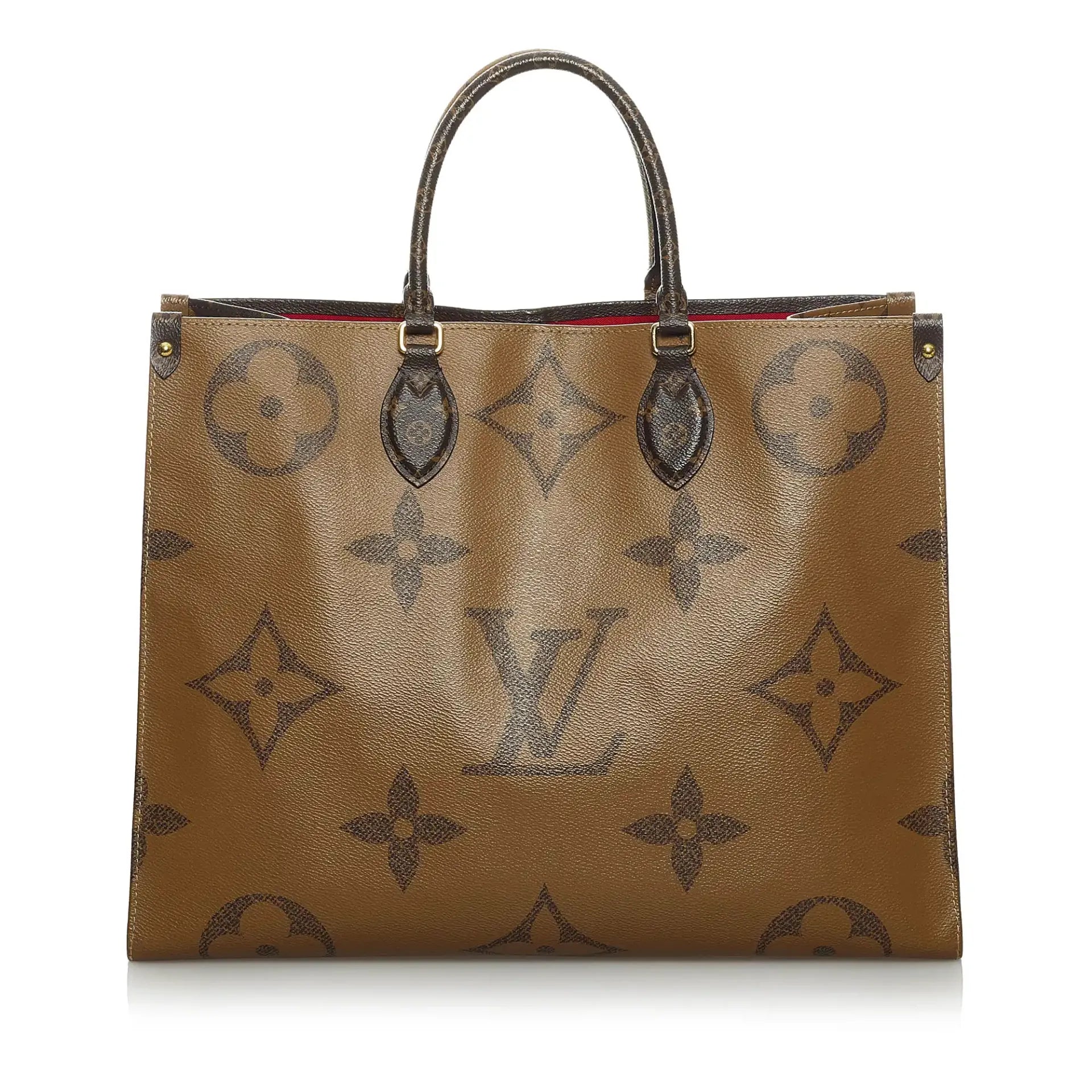 Monogram Giant On The Go