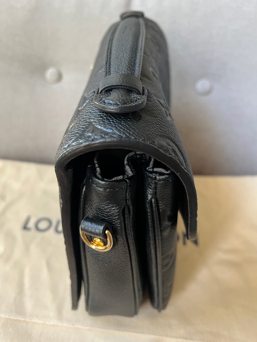 Louis Vuitton Pochette Metis Black Empreinte (RRP £2,110)