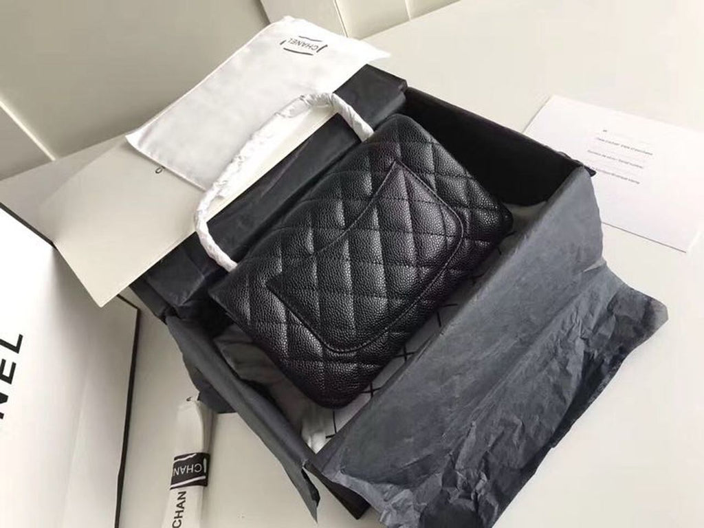 CHLSmall Classic Handbag Silver Hardware Black For Women Bags, Shoulder and Crossbody Bags 7.8in/20cm A01113